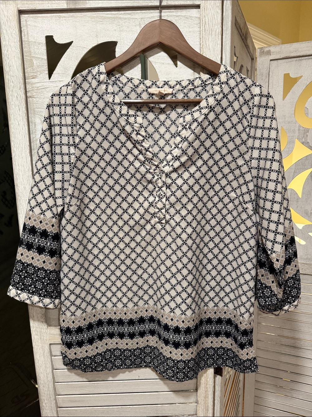 Skies Are Blue Cream and Navy Printed Peasant Top